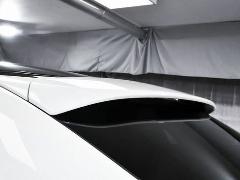 Used 2022 Porsche Cayenne Coupe image 78