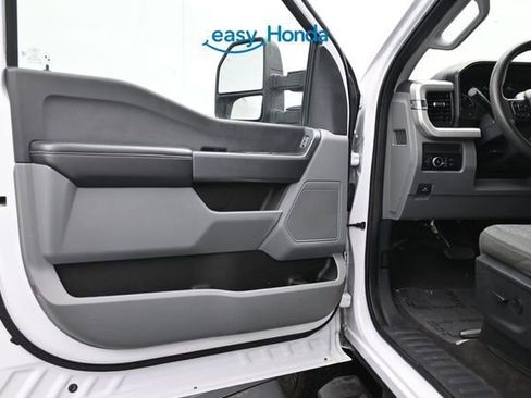Used 2025 Ford F250 XLT AWD/4WD image 16