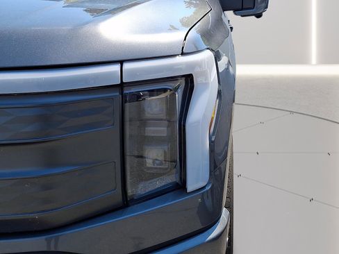 Used 2022 Ford F150 Lightning Lariat w/ Equipment Group 511A High AWD/4WD image 9