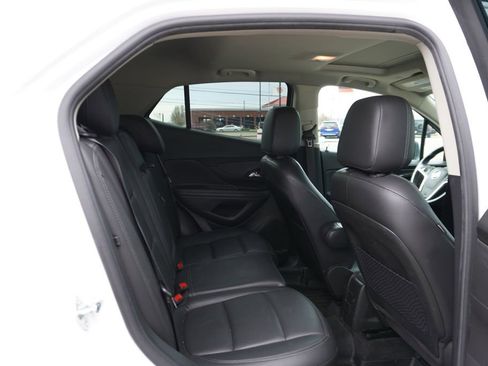 Used 2019 Buick Encore Essence w/ Experience Buick Package image 7