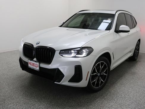 Used 2023 BMW X3 xDrive30i w/ M Sport Package image 2