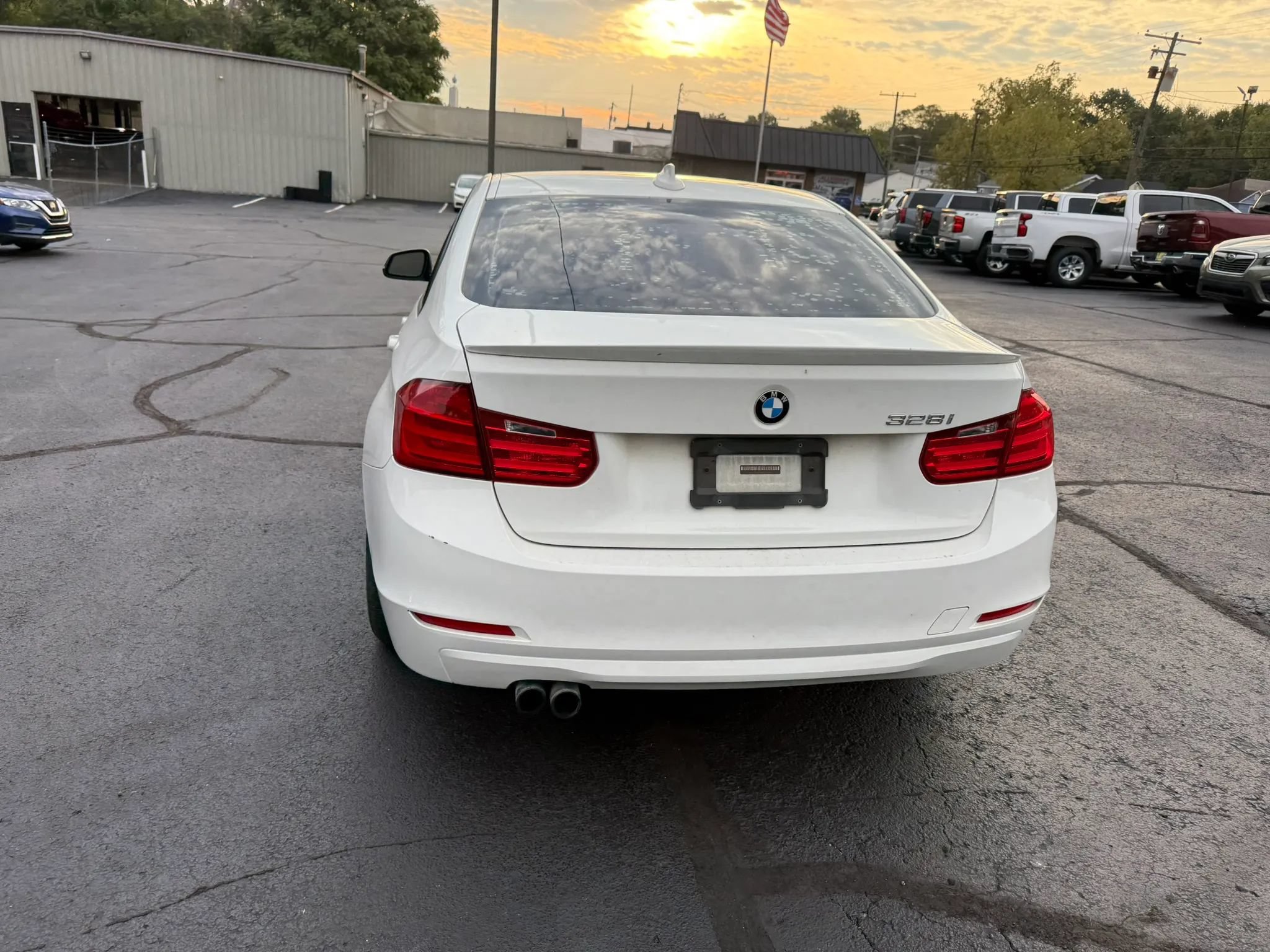 Used 2014 BMW 328i Sedan RWD image 6