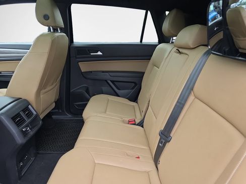 Used 2020 Volkswagen Atlas Cross Sport SE w/ Panoramic Sunroof Package AWD/4WD image 23