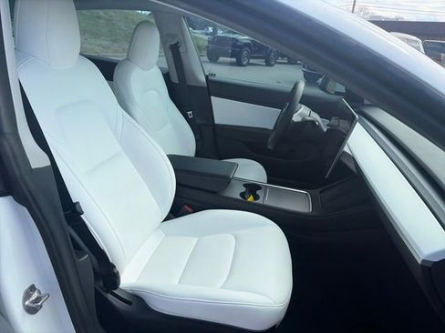 Used 2021 Tesla Model 3 Long Range image 45