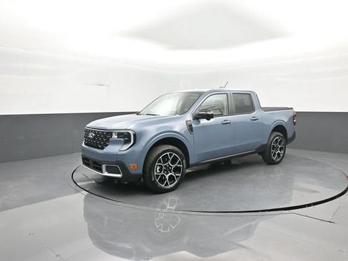 New 2026 Ford Maverick Lariat w/ 4K Tow Package AWD/4WD image 4