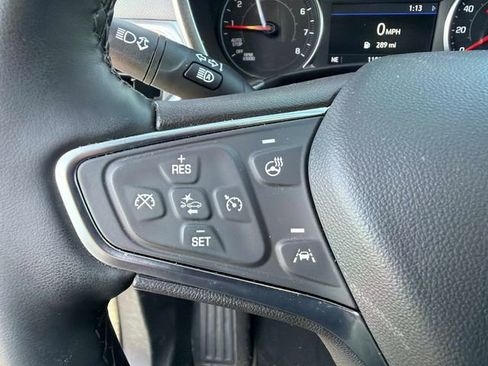 Used 2024 Chevrolet Equinox LT image 27