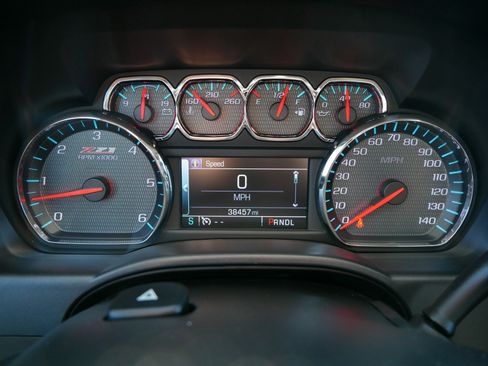 Used 2017 Chevrolet Silverado 1500 LT w/ All Star Edition image 21