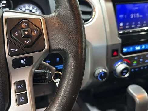 Used 2018 Toyota Tundra Platinum AWD/4WD image 19
