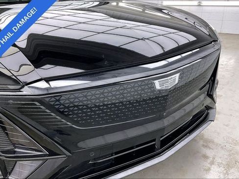 Used 2024 Cadillac Lyriq Sport AWD/4WD image 31