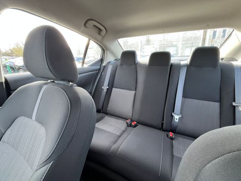 Used 2025 Nissan Sentra SV image 37