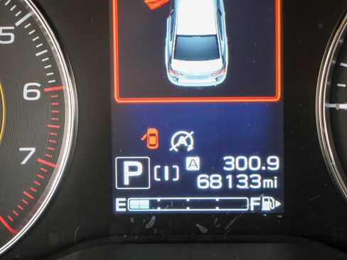 Used 2022 Subaru Crosstrek 2.5i Sport w/ Moonroof Package AWD/4WD image 16