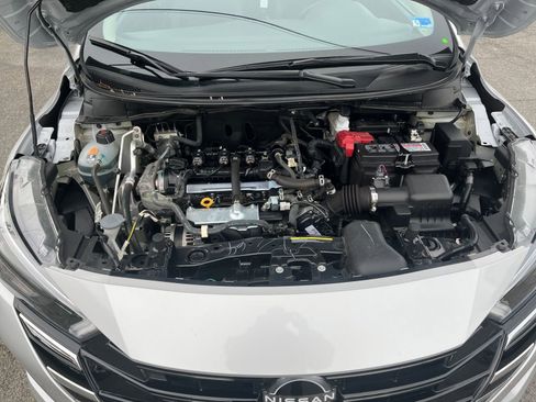Used 2025 Nissan Versa SV FWD image 30