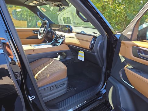 New 2026 Nissan Armada Platinum Reserve w/ Convenience Package image 13