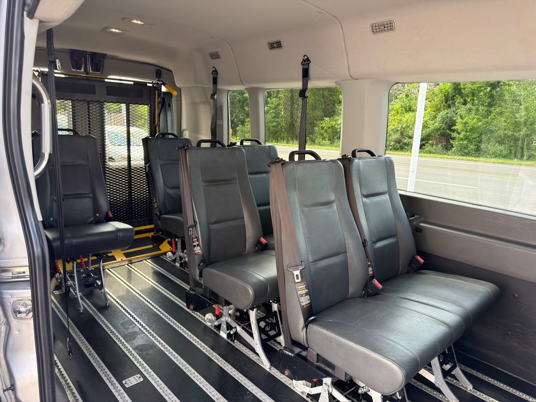 Used 2023 Ford Transit 350 XL RWD image 34