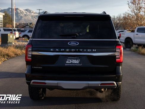 Used 2024 Ford Expedition Limited AWD/4WD image 9