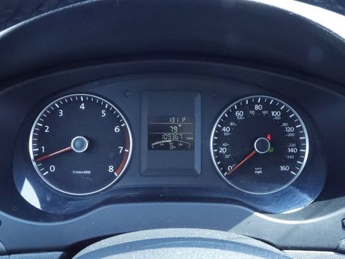 Used 2012 Volkswagen Jetta SE FWD image 19