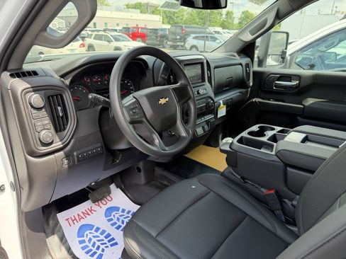 New 2026 Chevrolet Silverado 3500 W/T w/ WT Convenience Package AWD/4WD image 19