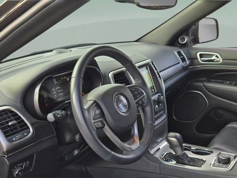Used 2018 Jeep Grand Cherokee High Altitude AWD/4WD image 14