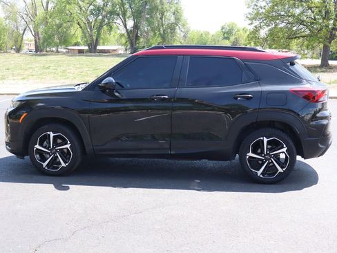 Used 2021 Chevrolet TrailBlazer RS w/ Sun and Liftgate Package AWD/4WD image 9