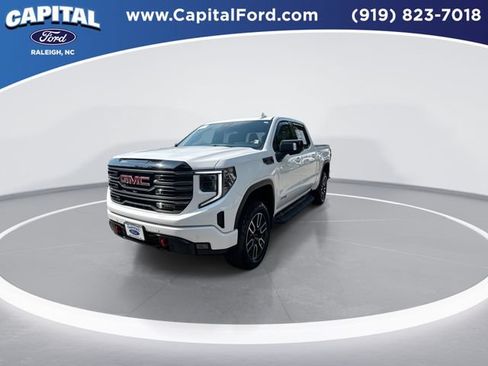 Used 2026 GMC Sierra 1500 AT4 w/ AT4 Premium Package AWD/4WD image 4