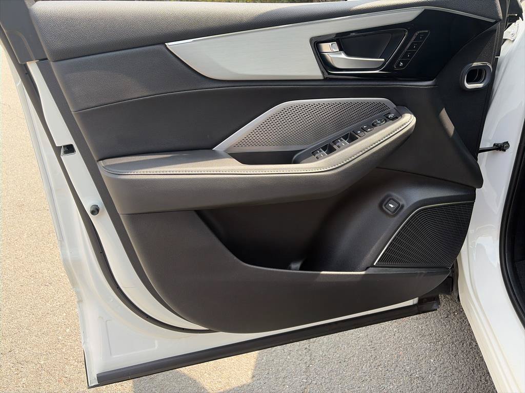 Certified 2025 Acura MDX SH-AWD image 20