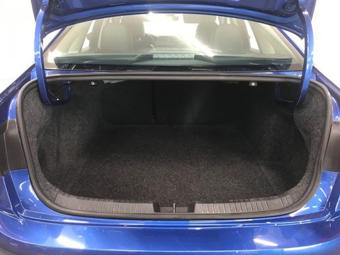 Used 2024 Volkswagen Jetta SE image 30