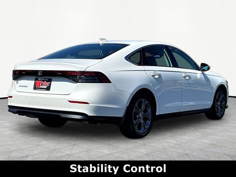 Used 2023 Honda Accord EX image 6
