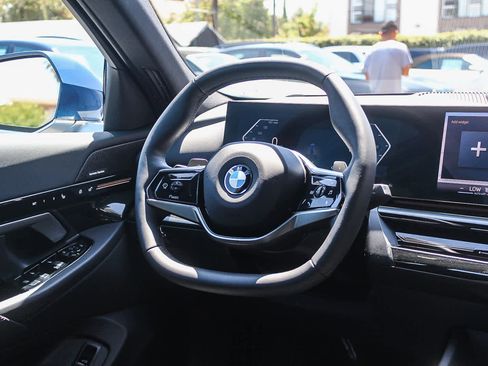 Used 2026 BMW 530i RWD image 15