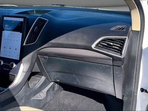Used 2023 Ford Edge SEL w/ Convenience Package image 25