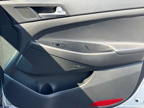 Used 2019 Hyundai Tucson Limited w/ Cargo Package AWD/4WD image 24