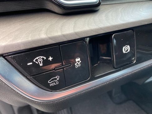 Used 2024 Kia Sportage X-Line w/ X-Line Premium Package AWD/4WD image 23