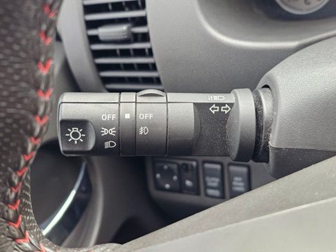 Used 2011 Nissan Xterra PRO-4X AWD/4WD image 39