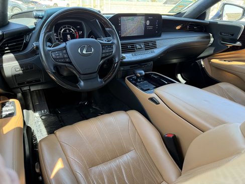 Certified 2021 Lexus LS 500 500 w/ Interior Upgrade Package image 29
