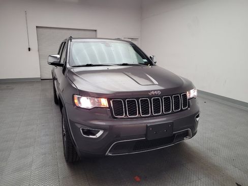 Used 2020 Jeep Grand Cherokee Limited w/ Luxury Group II RWD image 14