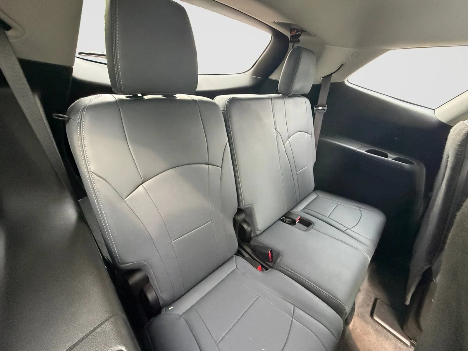 Used 2020 Buick Enclave Essence w/ Sound and Sites Package AWD/4WD image 20