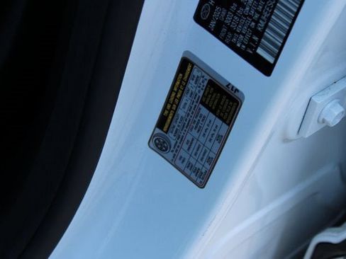 Used 2025 Genesis GV80 3.5T Prestige image 30