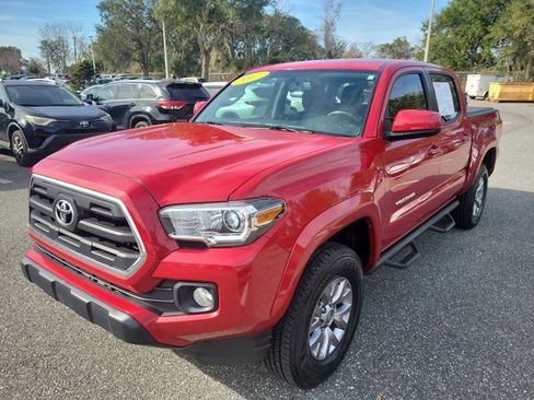 Used 2017 Toyota Tacoma SR5 image 14