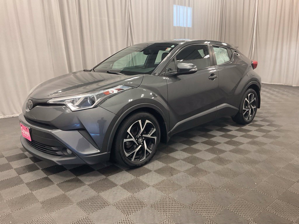 Used 2018 Toyota C-HR XLE FWD image 10