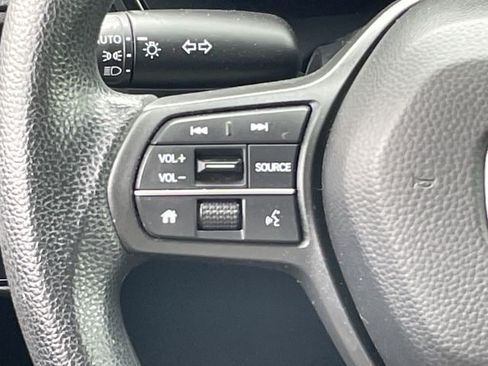 Used 2023 Honda CR-V EX image 12