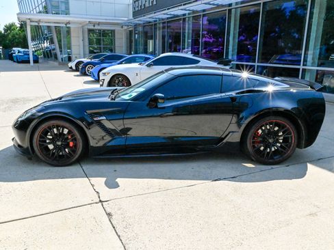 Used 2019 Chevrolet Corvette Z06 RWD image 8