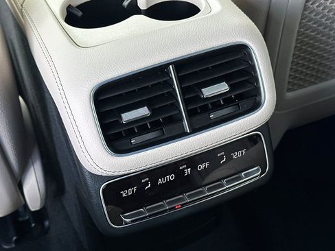 New 2025 Mercedes-Benz GLS 580 4MATIC image 24
