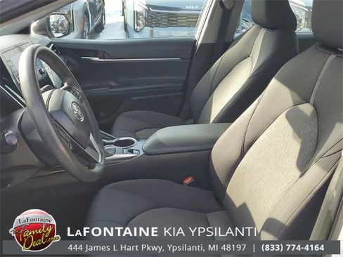 Used 2021 Toyota Camry LE image 9