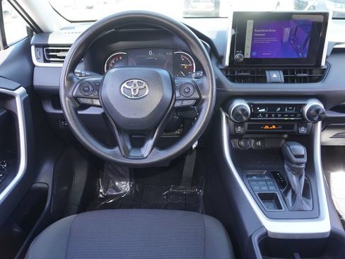Used 2024 Toyota RAV4 LE AWD/4WD image 11