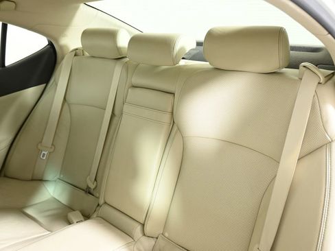 Used 2012 Lexus IS 250 AWD image 4