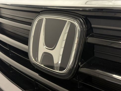 Used 2024 Honda Odyssey EX-L image 14