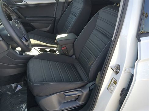 Certified 2024 Volkswagen Tiguan S image 18