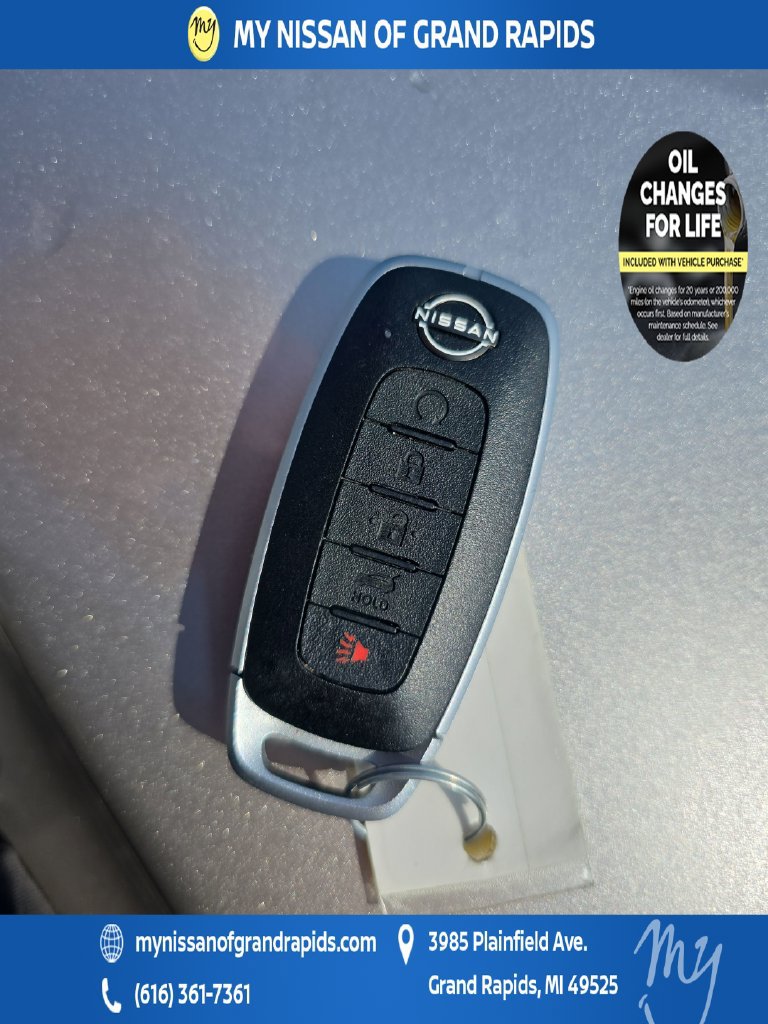 Used 2024 Nissan Rogue Platinum w/ Platinum Premium Package AWD/4WD image 36