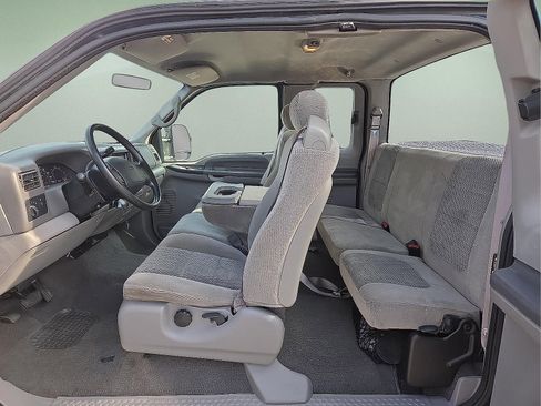 Used 2001 Ford F250 XLT RWD image 9