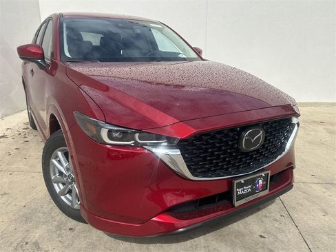 New 2025 MAZDA CX-5 AWD 2.5 S w/ Select Package image 3