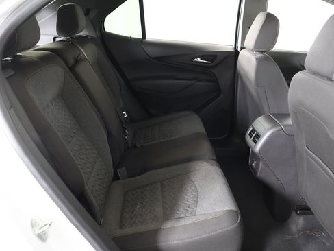 Used 2023 Chevrolet Equinox LT image 35